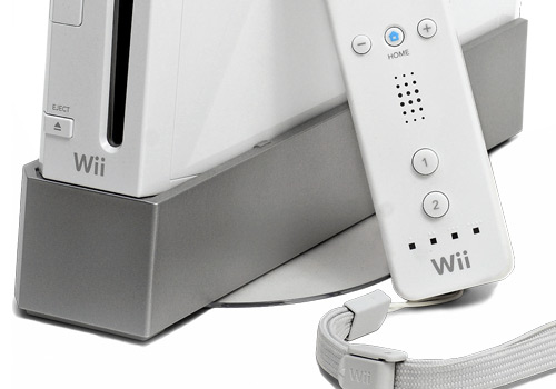 There is a downside to the Nintendo Wii, however, and this concerns its maximum resolution of only 480p, that is considerably lower than the high definition resolution of the PS3 (1080p), and, to a lesser extent, the Xbox 360 (1080i), if you wish to make a comparison.